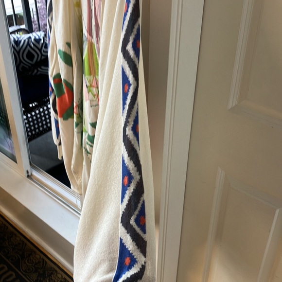 Long floral sweater - Picture 3 of 5